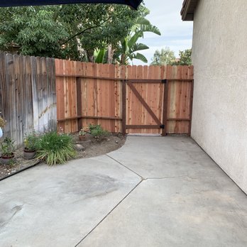 Ergeon - View of the gate from the backyard - Fences & Gates Near Me - Los Angeles, California