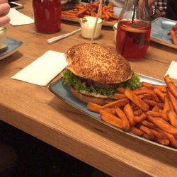 Lenok's Burger - Burger Paradies