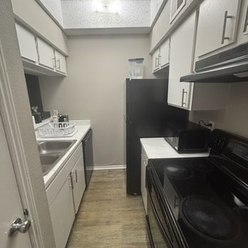 Cg Helping Hands Cleaning - After. - Home Cleaning Near Me Cg Helping Hands Cleaning - After. - Home Cleaning Near Me