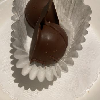 Shadowbrook - Chocolate truffles - American Near Me - Capitola, California Shadowbrook - Chocolate truffles - American Near Me - Capitola, California