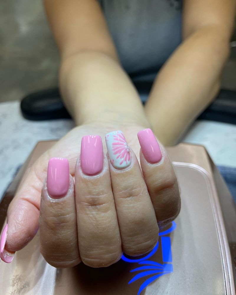 REGAL NAILS, SALON & SPA Updated July 2024 10 Photos 340 Norman