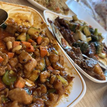 China Bros - Chinese Near Me - Eastvale, California