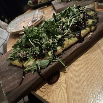 Cru Cellars - Mushroom flatbread - Wine Bars Near Me - Tampa, Florida