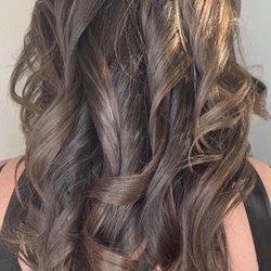 The Hair Vine - Adrienne did a fabulous job on my color!