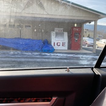 1. Reinhard's Auto Center