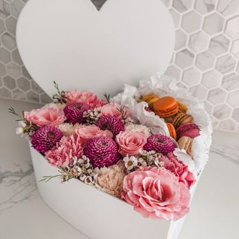Mona Flower Boutique - Florists Near Me - San Diego, California Mona Flower Boutique - Florists Near Me - San Diego, California