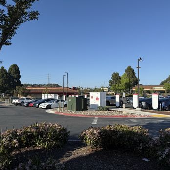 Tesla Supercharger - Can charge up to 16 vehicles at this location. - EV Charging Stations Near Me - Pinole, California Tesla Supercharger - Can charge up to 16 vehicles at this location. - EV Charging Stations Near Me - Pinole, California