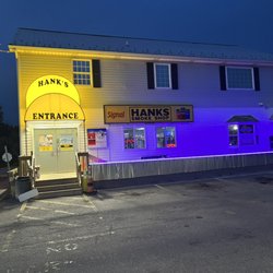 Hank's Smoke Shop