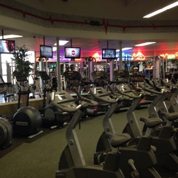 McCormick Gym - Gyms Near Me - Norfolk, Virginia
