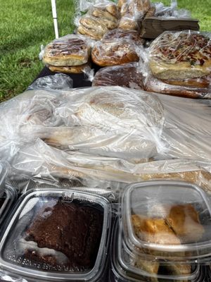 Beaches Green Market by null