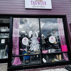 Tauntus Greek Store