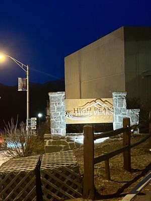 High Peaks Resort by null
