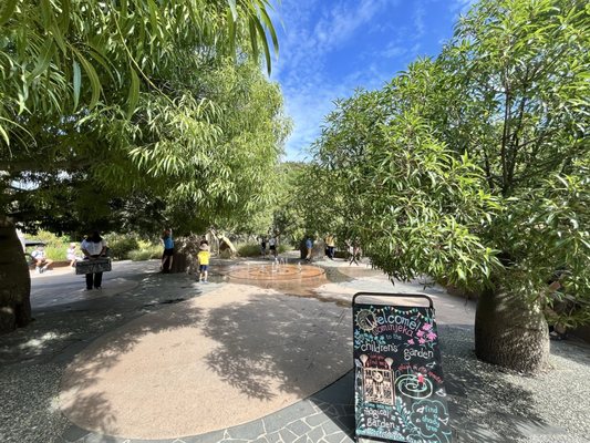 Royal Botanic Gardens Victoria - Melbourne Gardens by null