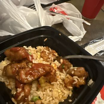 Panda Express - Orange chicken bowl fried rice - Chinese Near Me - Griffin, Georgia Panda Express - Orange chicken bowl fried rice - Chinese Near Me - Griffin, Georgia