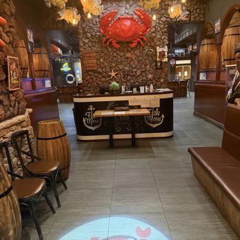 Mr and Mrs Crab - Host area - Seafood Near Me - Orlando, Florida Mr and Mrs Crab - Host area - Seafood Near Me - Orlando, Florida