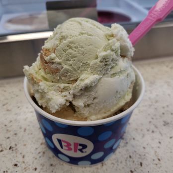 Baskin-Robbins - Ice Cream & Frozen Yogurt Near Me - San Diego, California Baskin-Robbins - Ice Cream & Frozen Yogurt Near Me - San Diego, California