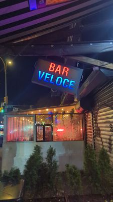 Bar Veloce by null