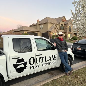 Outlaw Pest Control - Pest Control Near Me
