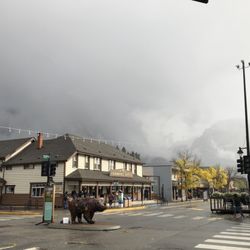 Canmore Hotel Hostel - A prime corner location.