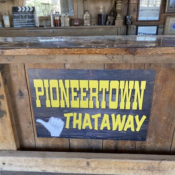 Pioneertown - 05.28.23 a weekend visit is highly recommended for first time visitors to Pioneertown - Landmarks & Historical Buildings Near Me - Pioneertown, California