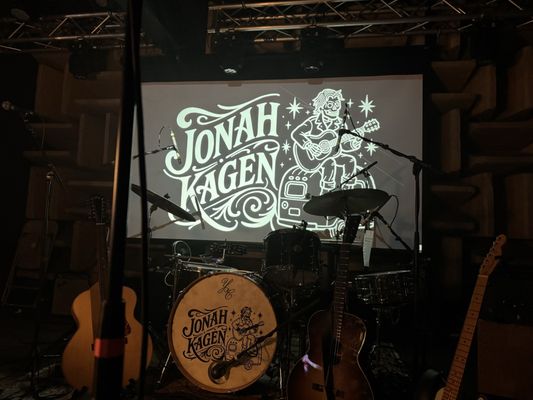 HI-FI Indy & HI-FI Annex by null