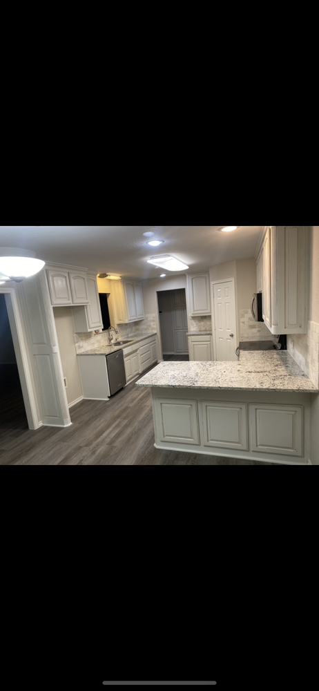 Slide of J's Custom Works