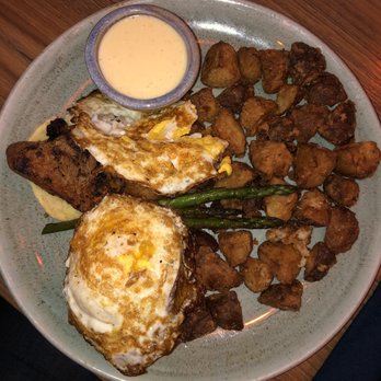 Beach House - Steak & Eggs Benedict - Bars Near Me - Pompano Beach, Florida