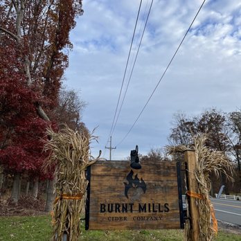 Burnt Mills Cider Company - Cideries Near Me - Bedminster Township, New Jersey Burnt Mills Cider Company - Cideries Near Me - Bedminster Township, New Jersey