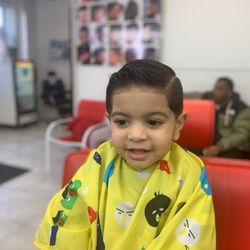 Los Magicos Barbershop & Beauty Supply