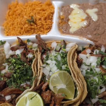 Arturos Mexican Food - Tacos al pastor dinner - Mexican Near Me - Chicago, Illinois Arturos Mexican Food - Tacos al pastor dinner - Mexican Near Me - Chicago, Illinois