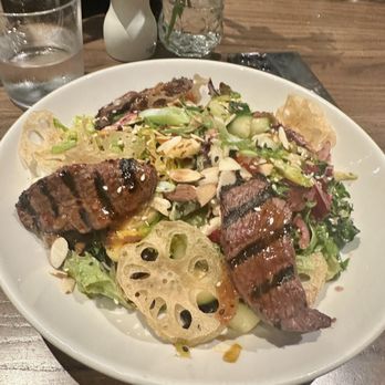 Burtons Grill & Bar - Thai Steak Salad - New American Near Me - Plantation, Florida Burtons Grill & Bar - Thai Steak Salad - New American Near Me - Plantation, Florida