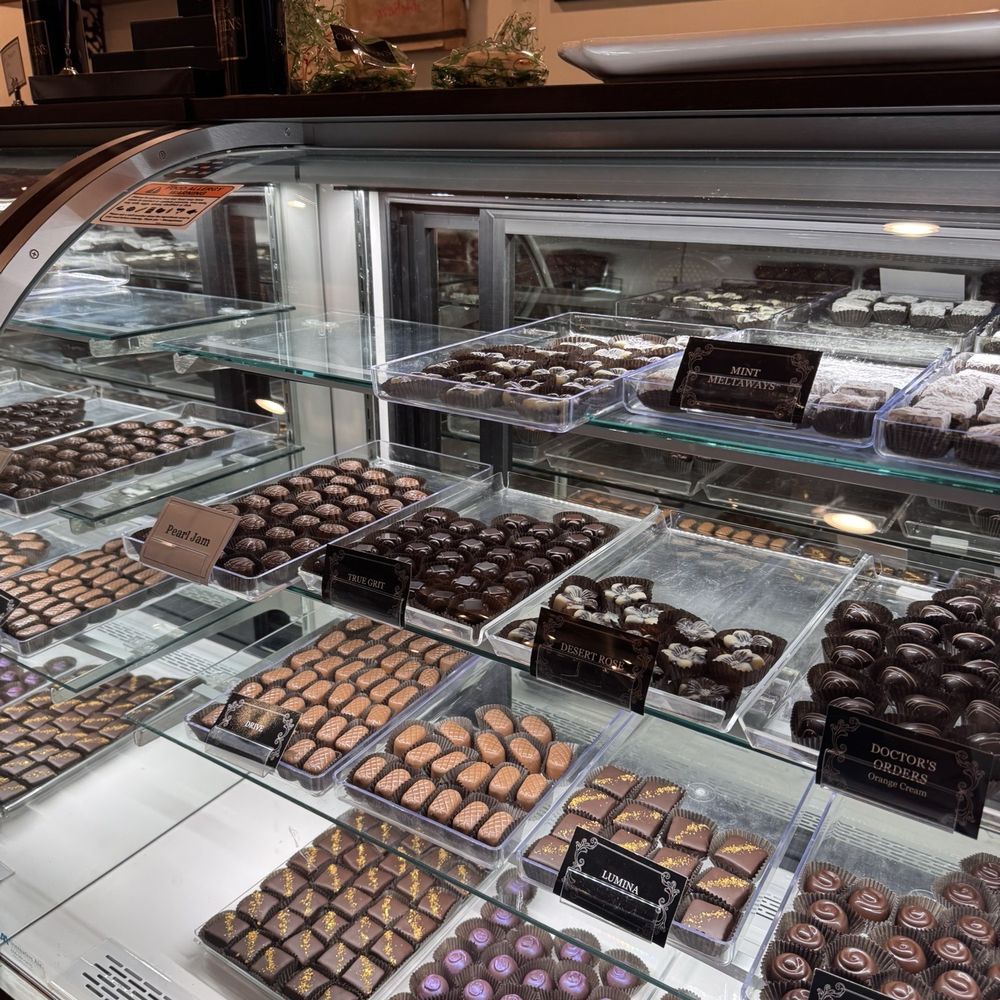Chocolate case Chocolate case