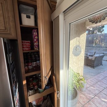 3 Day Blinds - Obstructed cabinets from vertical slider - Interior Design Near Me 3 Day Blinds - Obstructed cabinets from vertical slider - Interior Design Near Me