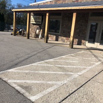 Dickerson Pro Lawn Equipment - Entrance off Eddy Street - Nurseries & Gardening Near Me - Franklin, Tennessee Dickerson Pro Lawn Equipment - Entrance off Eddy Street - Nurseries & Gardening Near Me - Franklin, Tennessee