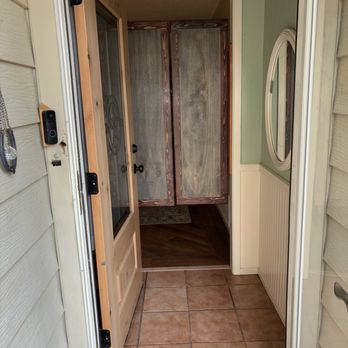 M James Painting - More entryway privacy no ability to see tv from the street. Mission accomplished. - Painters Near Me