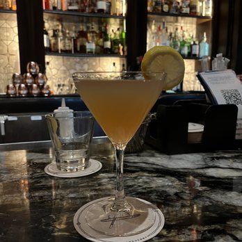 AbracadaBar - Amaretto Sidecar - Cocktail Bars Near Me - Orlando, Florida