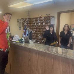 Road Runner RV Park - The staff who waived happily after I said they are racist