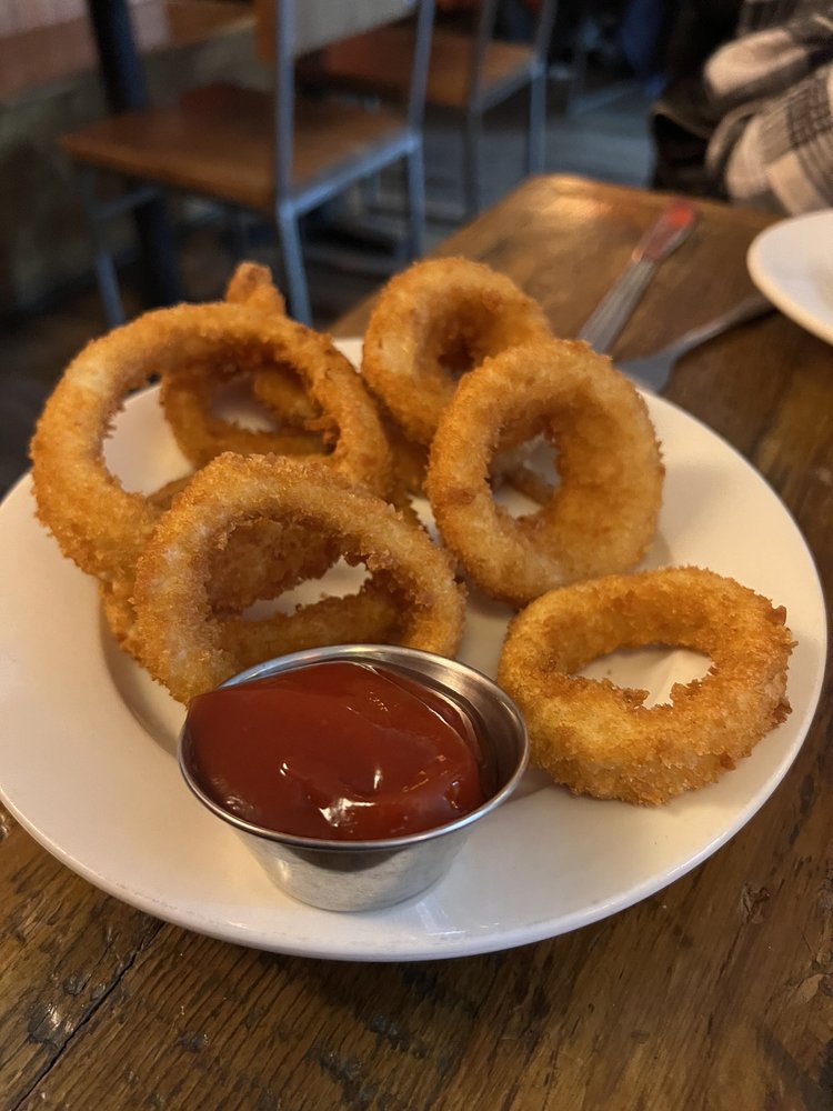 Two 8 Two Bar & Burger