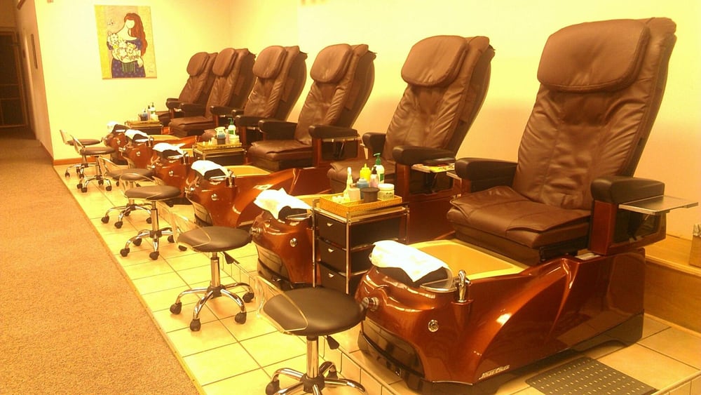 SOHO NAILS & SPA 18 Reviews Nail Salons 520 Hartford Tpke, Vernon