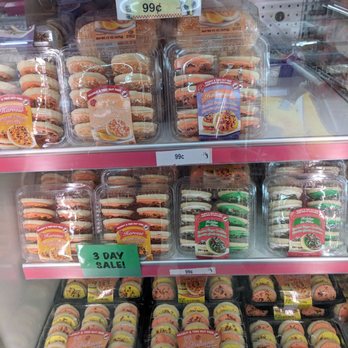 The Grocery Outlet - I love these cakey cookies - Grocery Near Me - North York, Ontario The Grocery Outlet - I love these cakey cookies - Grocery Near Me - North York, Ontario