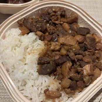 Tigawok - Wagyu Beef & Minced Pork Rice Bowl - Chinese Near Me - Irvine, California