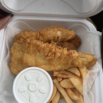 London Fish and Chips - 2 Pieces of Fish with Chips Cole Slaw - Fish & Chips Near Me - Clinton Township, Michigan