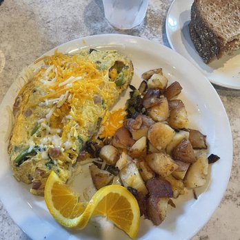Waffle Shop - Denver omelette with spinach - Waffles Near Me - Lincoln, California Waffle Shop - Denver omelette with spinach - Waffles Near Me - Lincoln, California
