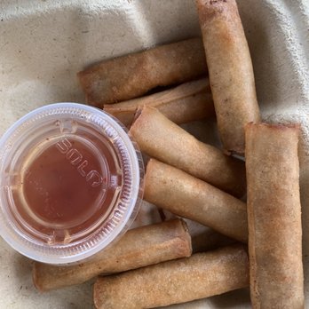 Plain & Simpol - Pork spring rolls - Filipino Near Me - Metuchen, New Jersey