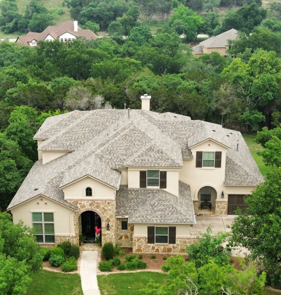 Slide of Avanti Roofing