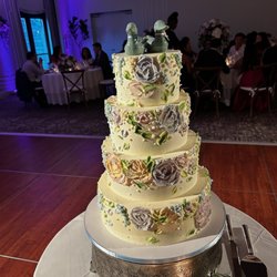 Storeybook Cakes - Wedding Cake