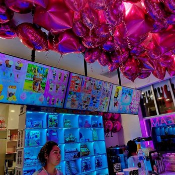 Icy N Spicy - Atmosphere - Desserts Near Me - Miami Beach, Florida Icy N Spicy - Atmosphere - Desserts Near Me - Miami Beach, Florida