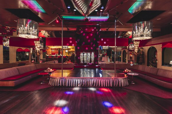 CLUB PARADISE Updated April 2025 Schaafstraat 26, Amsterdam, Noord