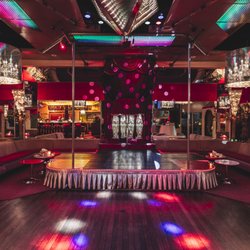Club Paradise
