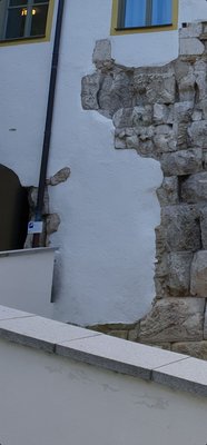 Porta Praetoria by null